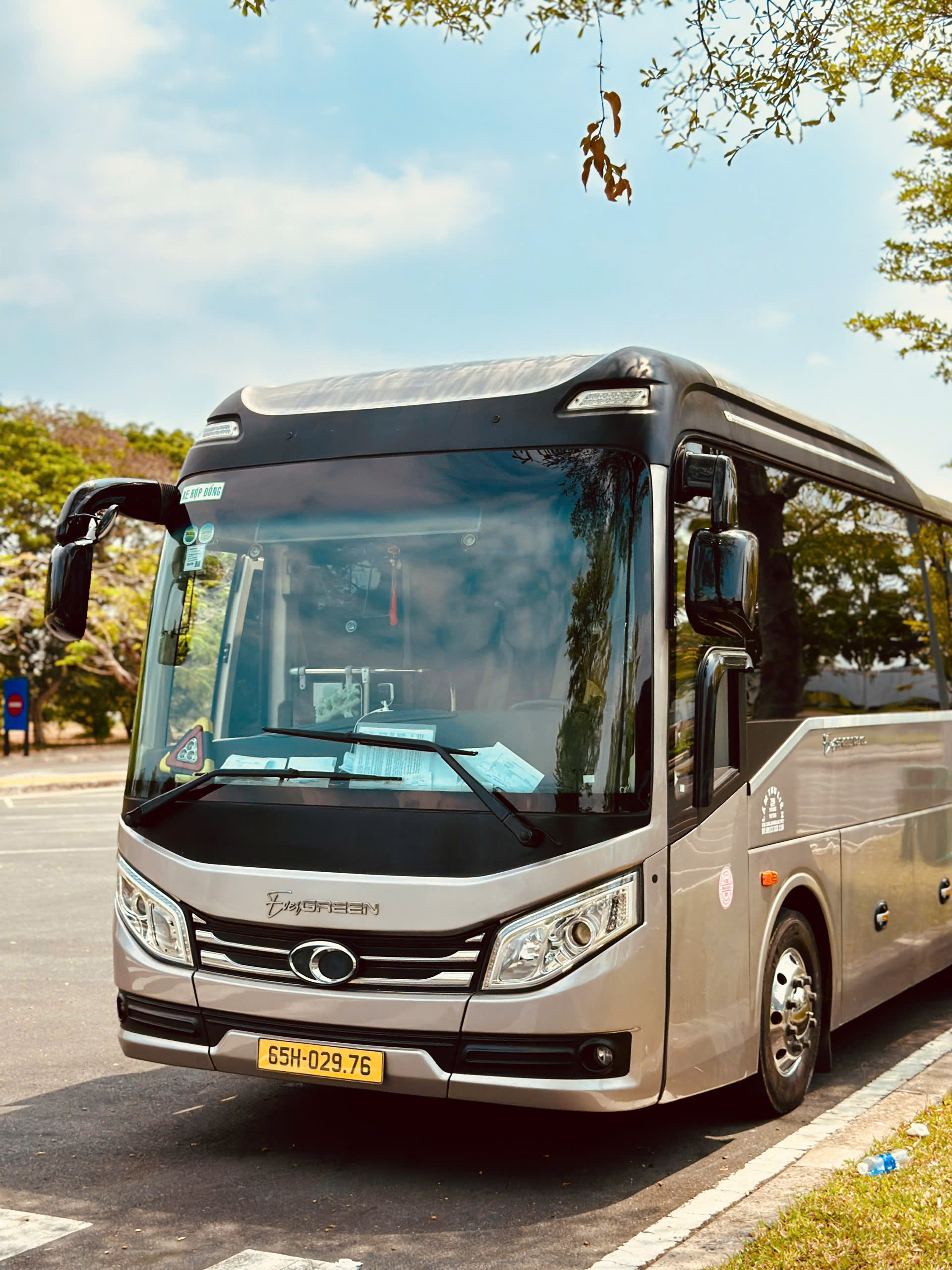 Xe 29 chỗ THACO thuexemientay.vn