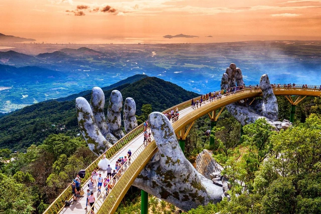 Cho Thuê Xe du lịch đi Cho thuê xe đi Tour Đà Nẵng