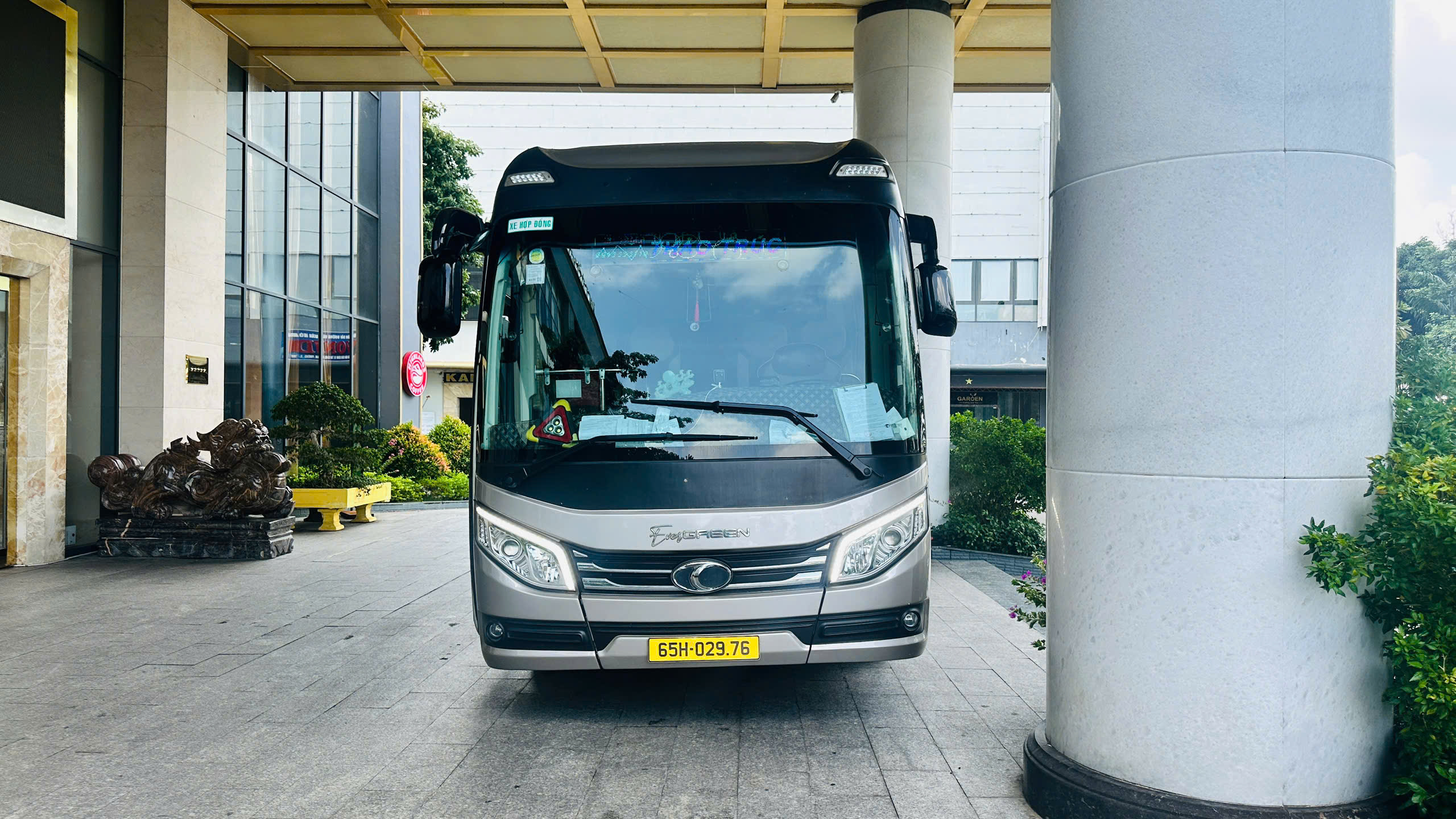 Thuê xe 29 chỗ Cần Thơ đi Sài Gòn Châu Đốc Bạc Liêu Cà Mau